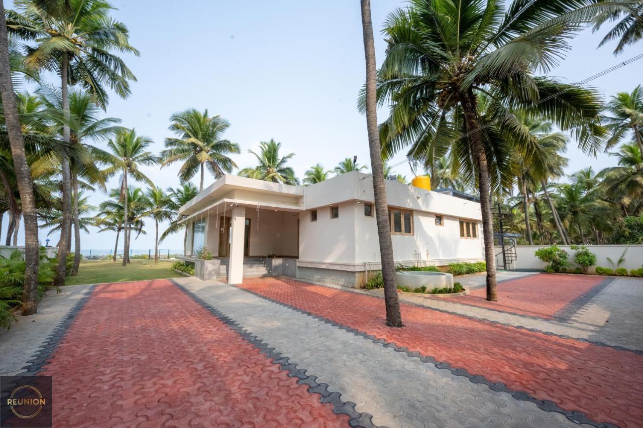 Reunion Ocean Elite - Beach House Udupi Luaran gambar