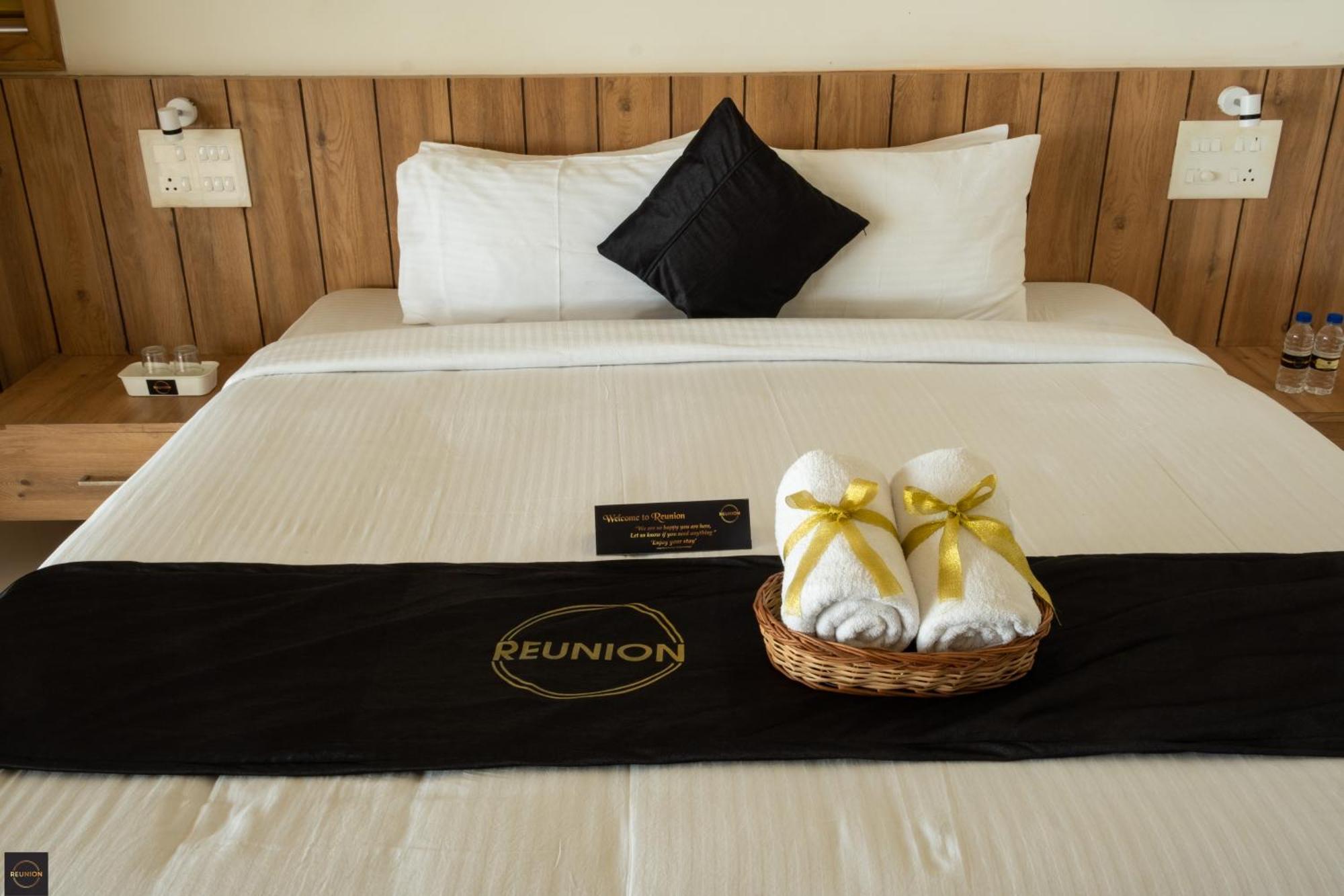 Reunion Ocean Elite - Beach House Udupi Luaran gambar