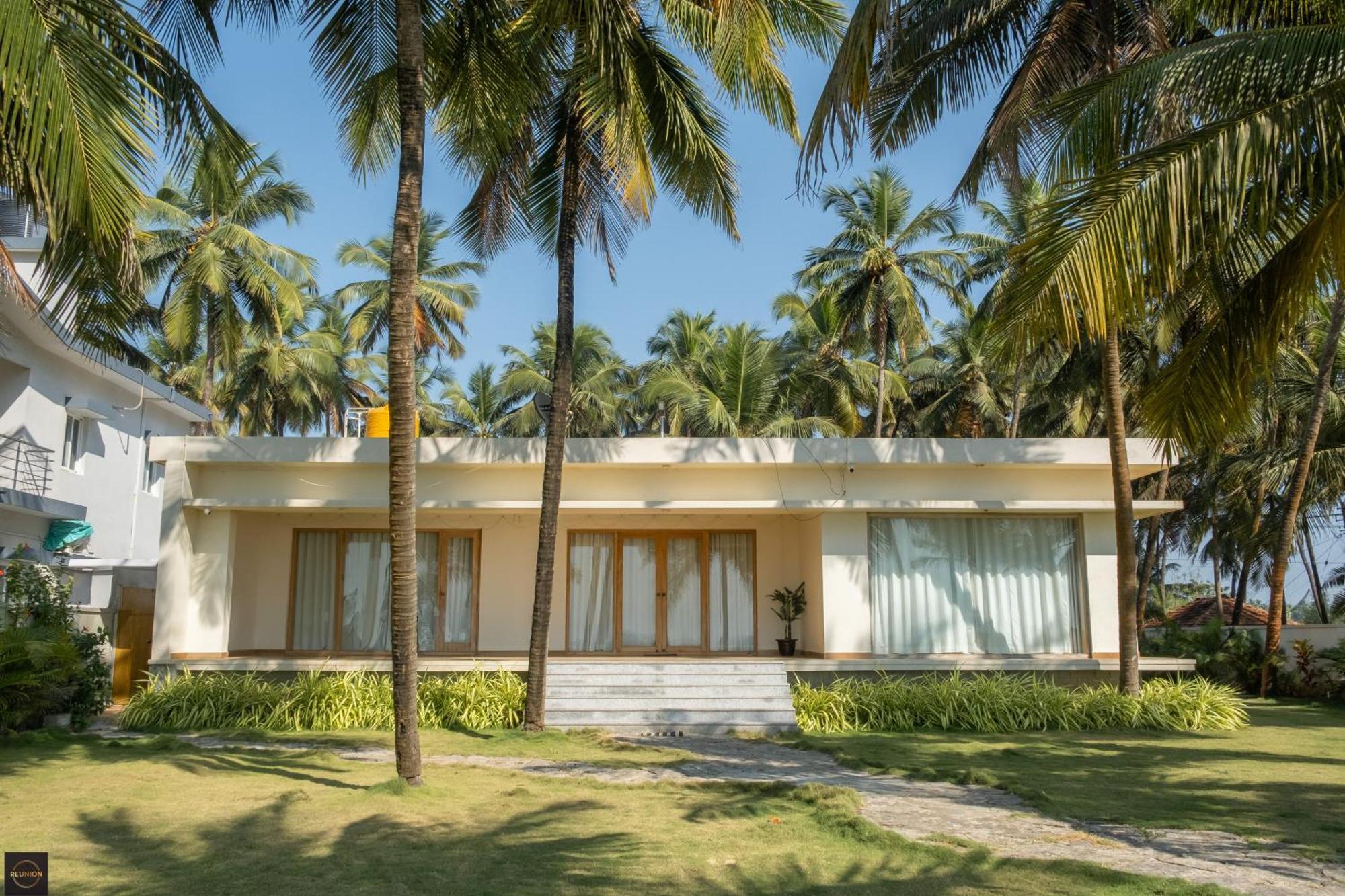 Reunion Ocean Elite - Beach House Udupi Luaran gambar