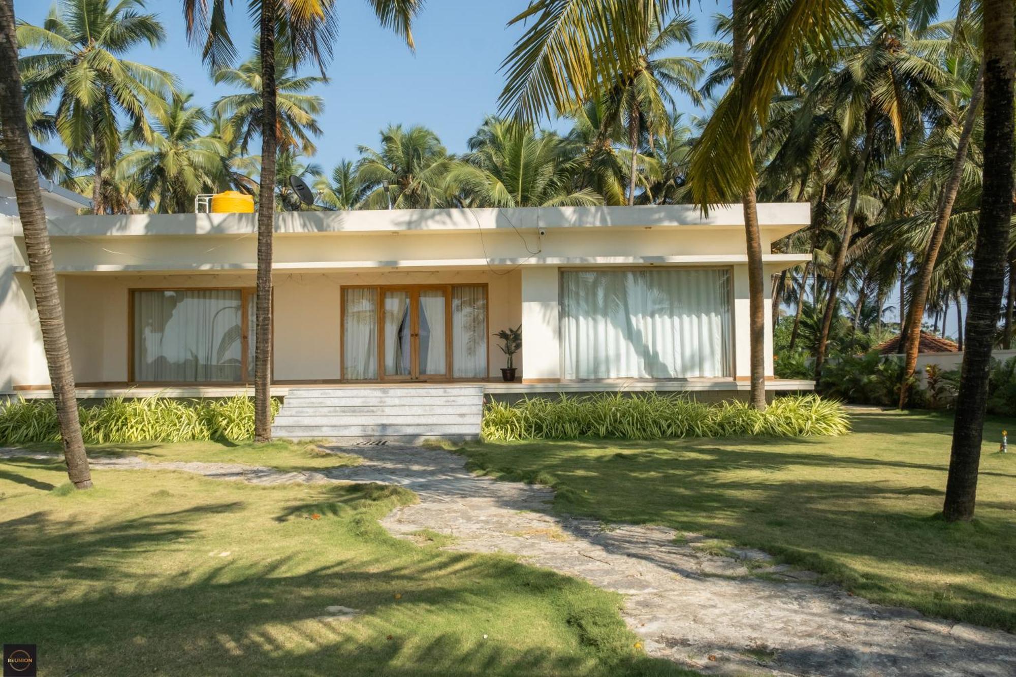 Reunion Ocean Elite - Beach House Udupi Luaran gambar